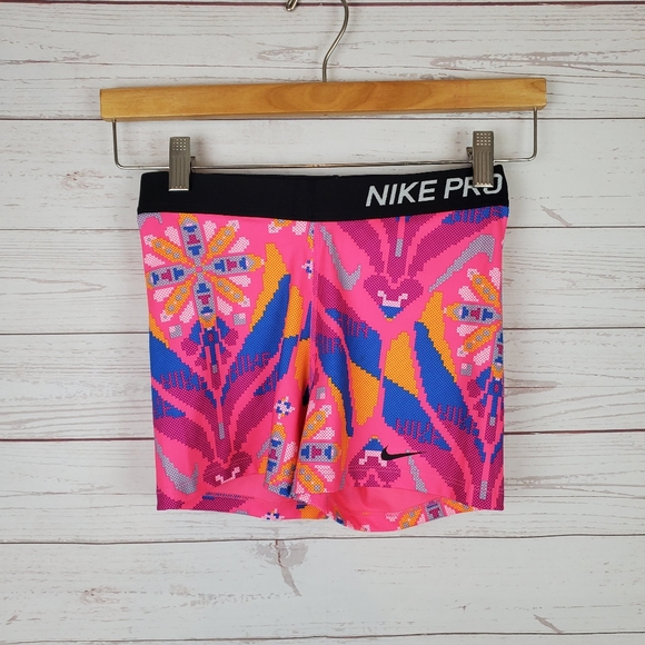 Nike Pants - Nike pro training shorts